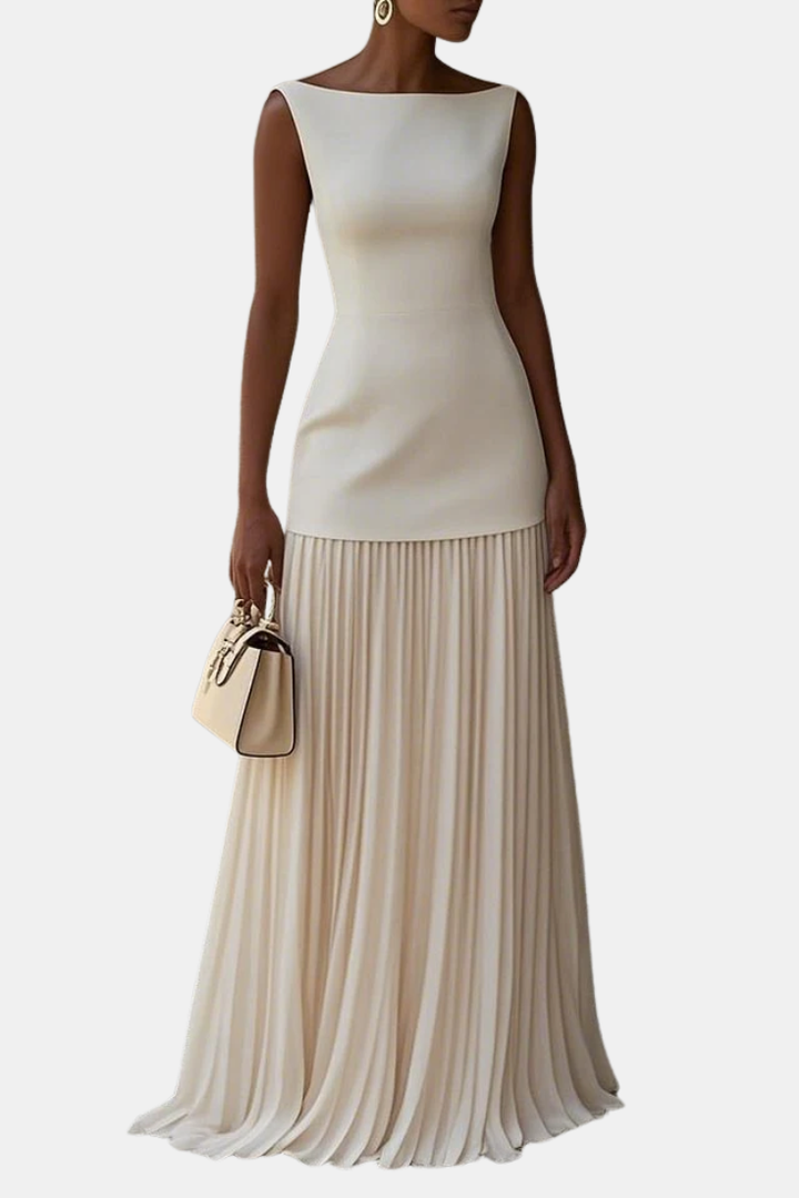 Daphne - Maxi Dress with Pleats