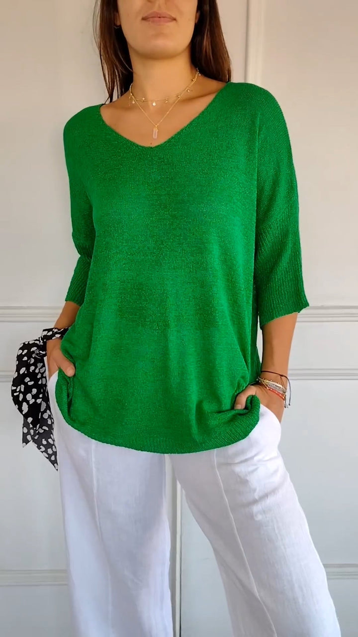 Anna - Knitted top with V-neck