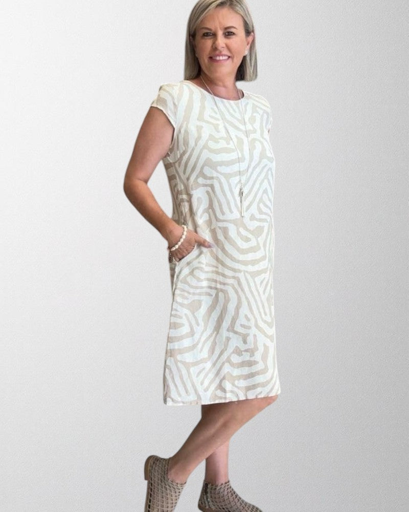 Nelia - Summer Dress with Round Neck and Beautiful Print