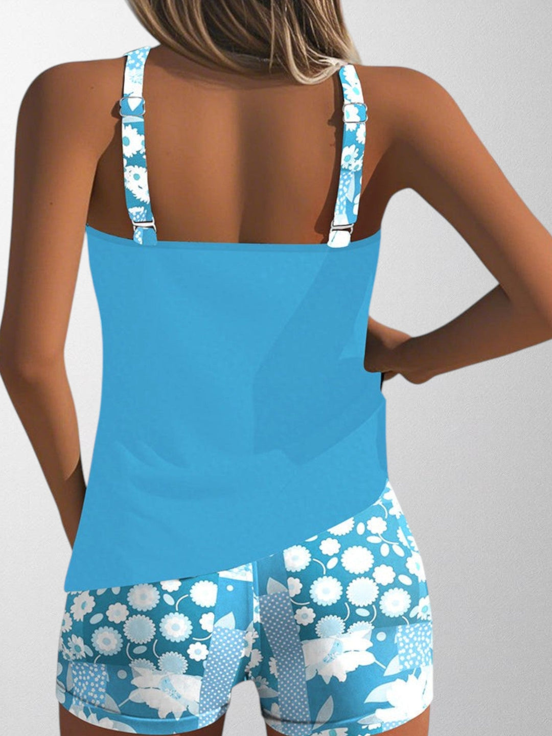 Olivia - Fashionable Swimsuit Set