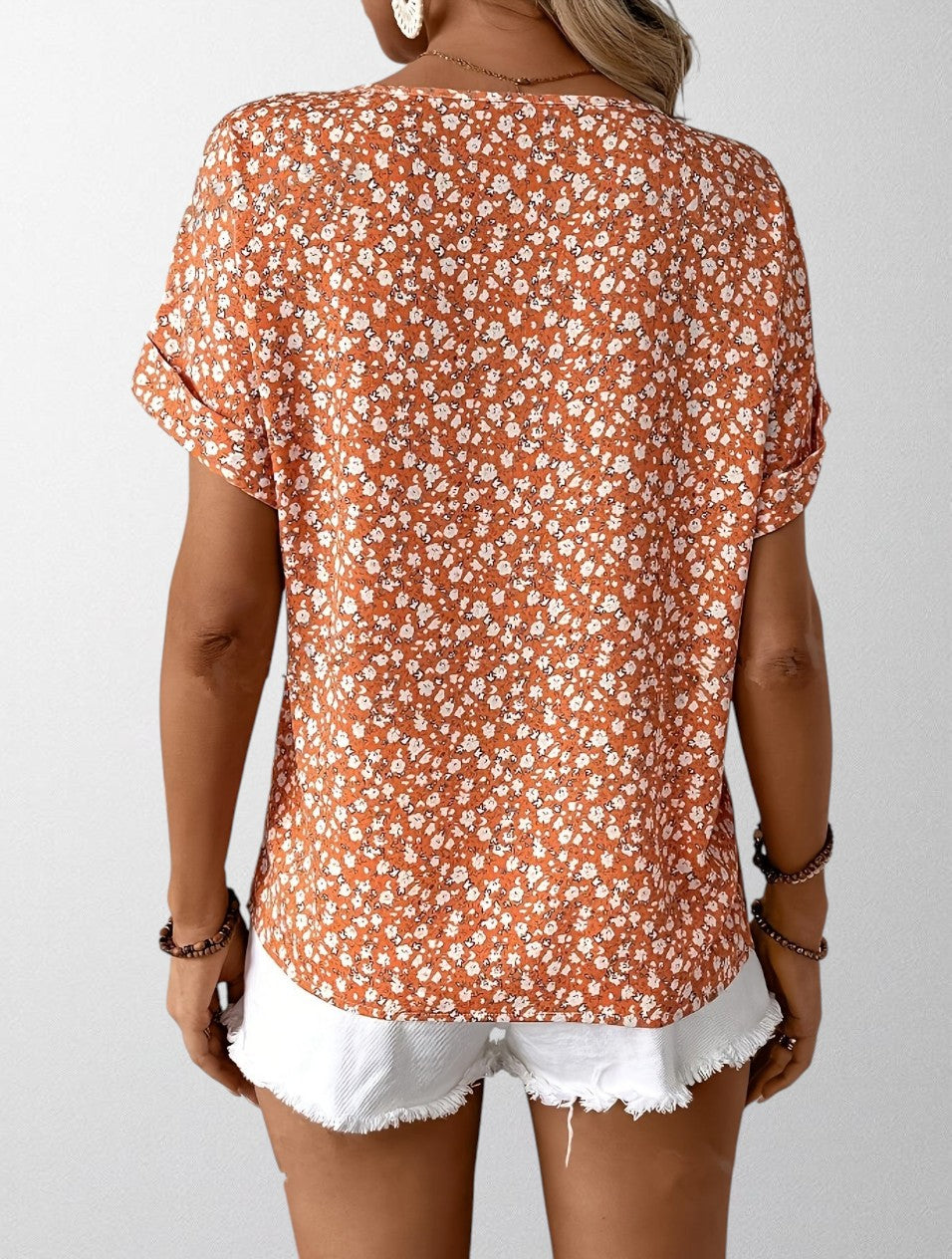 Olivia - Floral Button-Up Blouse